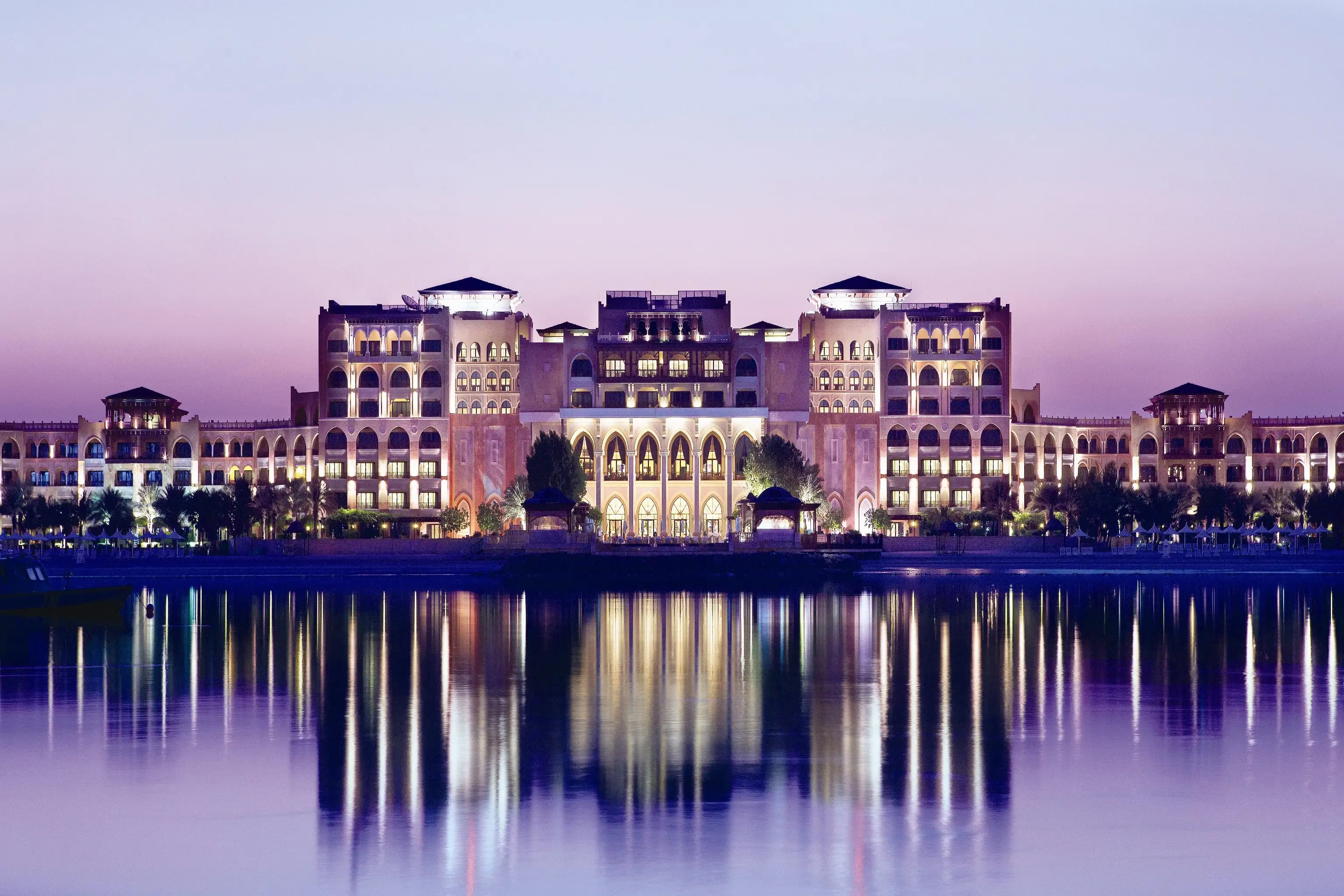 Shangri-La Qaryat Al Beri